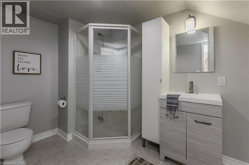 333 St Paul Street, Burlington, ON - Indoor Photo Showing Bathroom