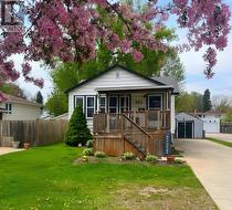 993 MURPHY ROAD W Sarnia, ON N7S 2Y3