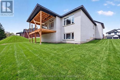71 Basil Crescent, Middlesex Centre (Ilderton), ON - Outdoor