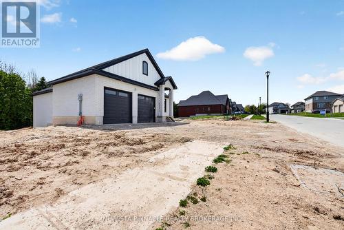 71 Basil Crescent, Middlesex Centre (Ilderton), ON - Outdoor