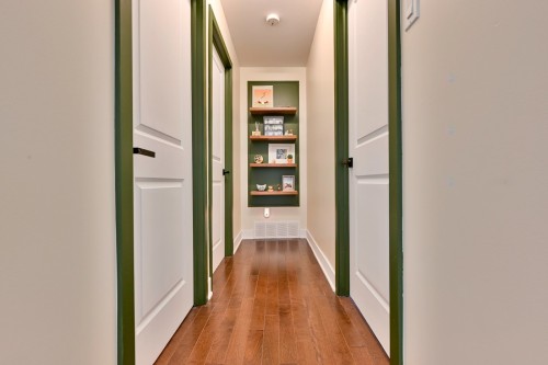 Corridor - 385 Av. Victor-Hugo, Brossard, QC - Indoor Photo Showing Other Room