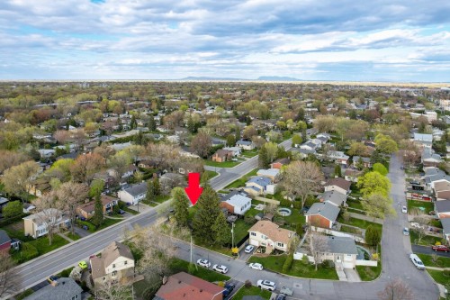 Photo aérienne - 385 Av. Victor-Hugo, Brossard, QC - Outdoor With View