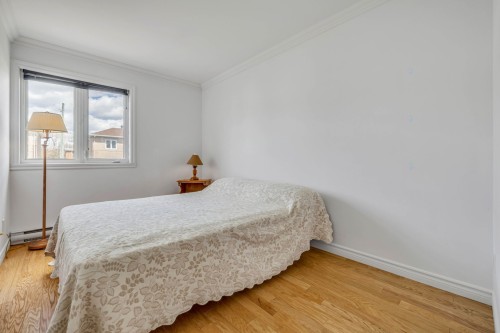 Chambre à coucher - 3-9261 Av. De Laval, Québec (Charlesbourg), QC - Indoor Photo Showing Bedroom