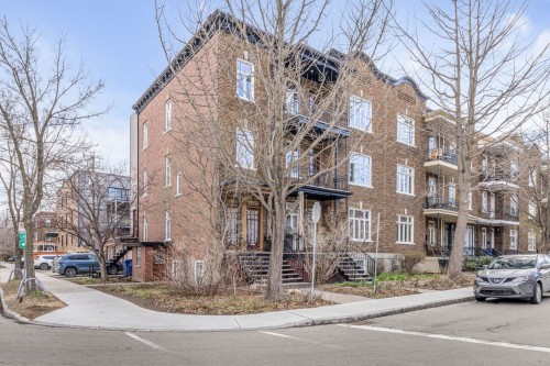 913 Av. Moncton  Québec (La Cité-Limoilou), QC G1S 2Y6