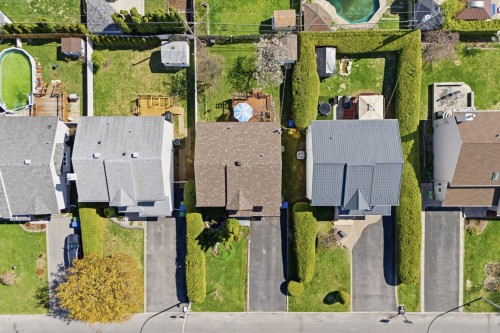 Photo aérienne - 18 Av. De Compton Crescent, Pointe-Claire, QC - Outdoor With View
