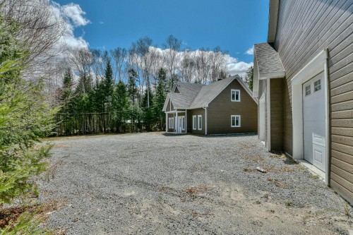Façade - 589 Ch. Du Lac-Sylvère, Saint-Donat, QC - Outdoor