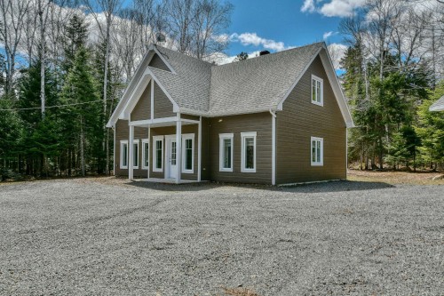 Façade - 589 Ch. Du Lac-Sylvère, Saint-Donat, QC - Outdoor