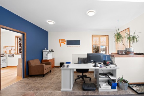Réception - B-4663 Route 117, Sainte-Agathe-Des-Monts, QC - Indoor Photo Showing Office