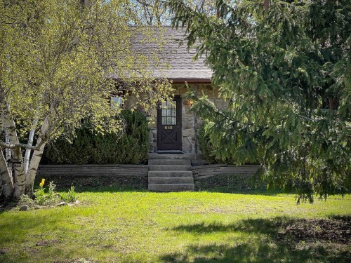 Entry - 648 Boul. Cardinal-Léger, Pincourt, QC - Outdoor