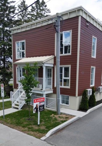 Front of Structure - 302-1360 Rue Principale, Saint-Roch-De-L'Achigan, QC - Outdoor