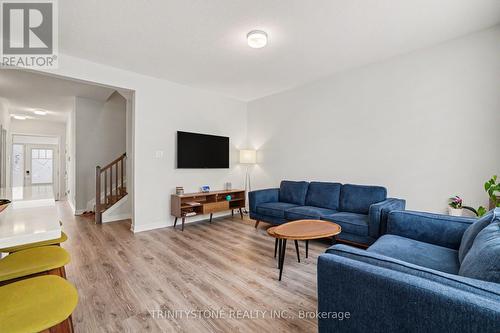 225 Billrian Crescent, Ottawa, ON - Indoor Photo Showing Living Room
