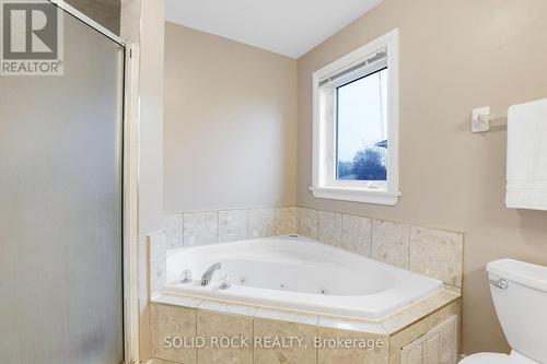 45 Basswood Avenue, Ottawa, ON - Indoor Photo Showing Bathroom
