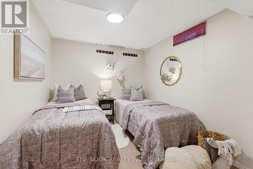 1139 Ridgemount Boulevard, Oshawa (Pinecrest), ON - Indoor Photo Showing Bedroom