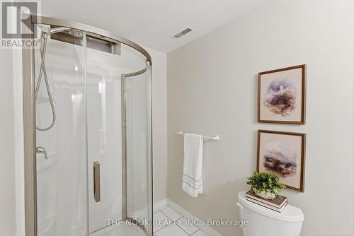1139 Ridgemount Boulevard, Oshawa (Pinecrest), ON - Indoor Photo Showing Bathroom