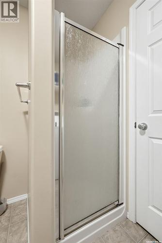 40 2751 Windsor Park Road, Regina, SK - Indoor Photo Showing Bathroom