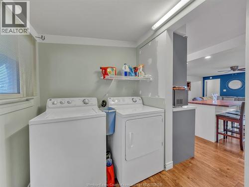 3647 Matchett, Windsor, ON - Indoor Photo Showing Laundry Room