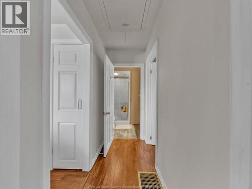 3647 Matchett, Windsor, ON - Indoor