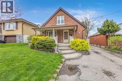 18 SOUTH Drive  Kitchener, ON N2M 4B5