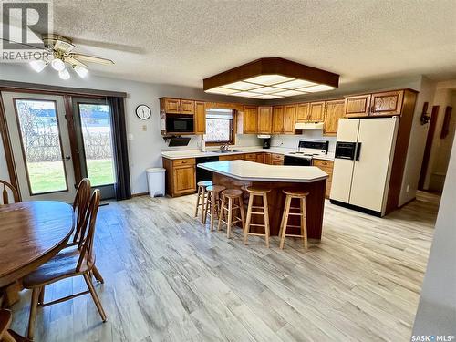 334 Young Street, Earl Grey, SK - Indoor Photo Showing Dining Room