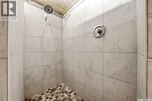 4 Bannister Avenue, Regina, SK - Indoor Photo Showing Bathroom