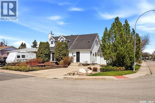 4 Bannister Avenue, Regina, SK - Outdoor