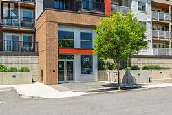 U-Eight Entrance - 