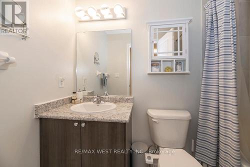 2663 Jackpine Crossing, Pickering, ON - Indoor Photo Showing Bathroom