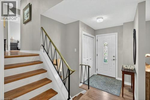 4 Camelot Drive, Hamilton, ON - Indoor Photo Showing Other Room