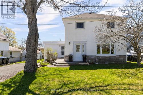 6 LUCY STREET  Penetanguishene, ON L9M 1K7