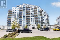 208 - 260 VILLAGEWALK BOULEVARD  London North (North R), ON N6G 0W6