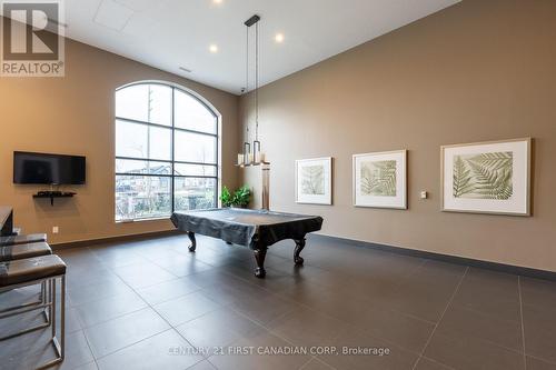 208 - 260 Villagewalk Boulevard, London North (North R), ON - Indoor