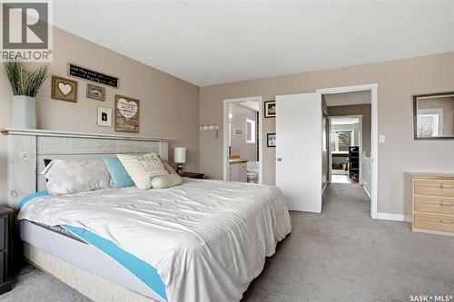6954 Maple Brook Crescent, Regina, SK - Indoor Photo Showing Bedroom