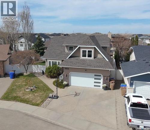 6954 Maple Brook Crescent, Regina, SK - Outdoor