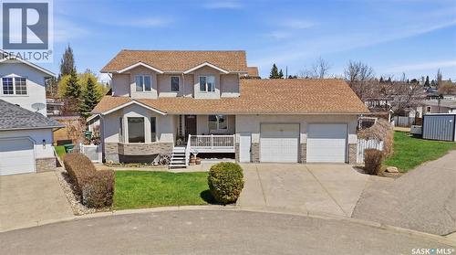 403 Willow Bay, Balgonie, SK - Outdoor With Deck Patio Veranda With Facade