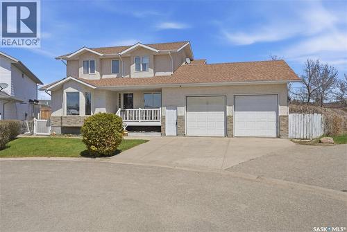 403 Willow Bay, Balgonie, SK - Outdoor