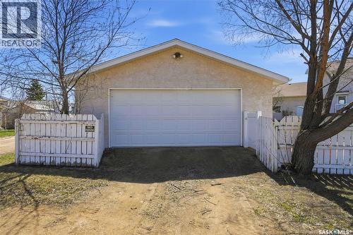 403 Willow Bay, Balgonie, SK - Outdoor