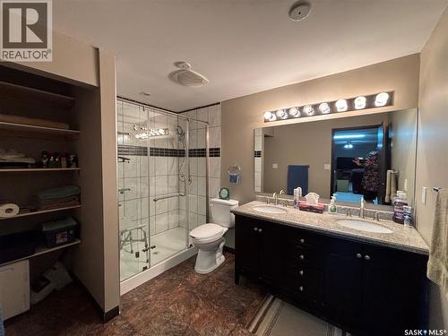 101 Kennedy Drive, Melfort, SK - Indoor Photo Showing Bathroom