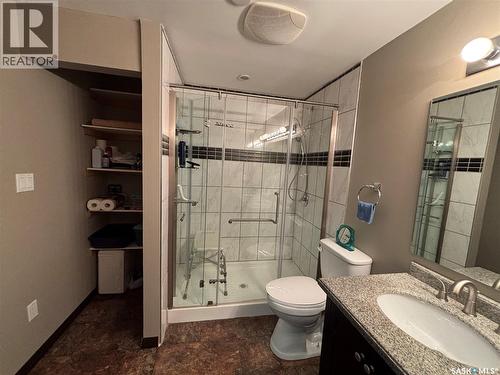101 Kennedy Drive, Melfort, SK - Indoor Photo Showing Bathroom