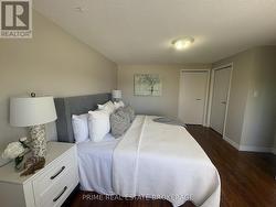Primary Bedroom - 