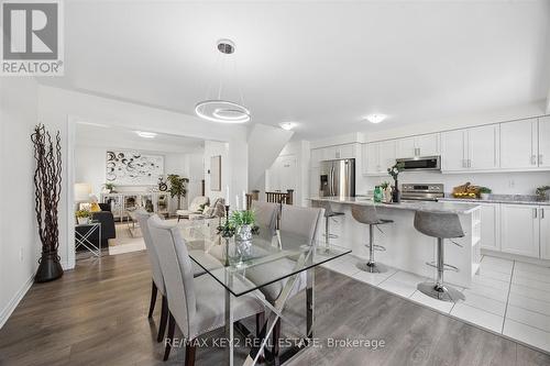 2417 Fall Harvest Crescent, Pickering, ON - Indoor Photo Showing Dining Room