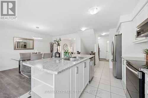 2417 Fall Harvest Crescent, Pickering, ON - Indoor Photo Showing Kitchen With Double Sink With Upgraded Kitchen