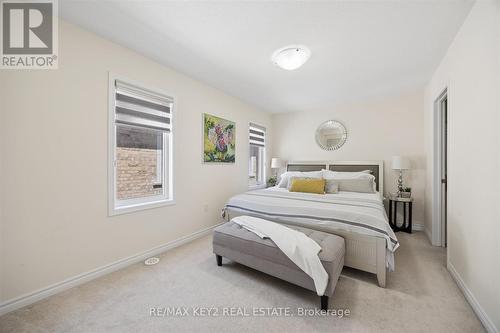 2417 Fall Harvest Crescent, Pickering, ON - Indoor Photo Showing Bedroom