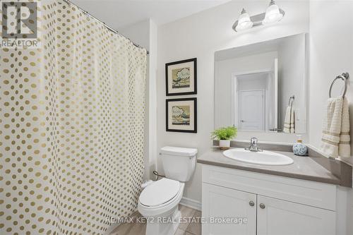 2417 Fall Harvest Crescent, Pickering, ON - Indoor Photo Showing Bathroom