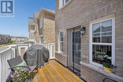 2417 Fall Harvest Crescent, Pickering, ON - Outdoor