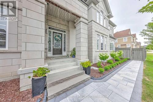 48 Roy Harper Avenue, Aurora, ON - Outdoor
