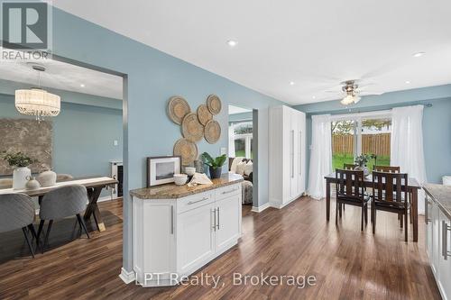367 Concordia Court, Oshawa (Samac), ON - Indoor Photo Showing Bedroom