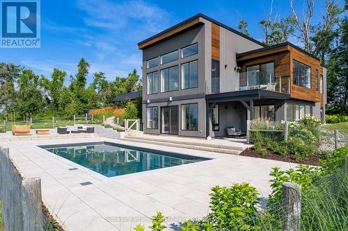 2566 5 Concession S, Clearview, ON - Outdoor With In Ground Pool With Deck Patio Veranda