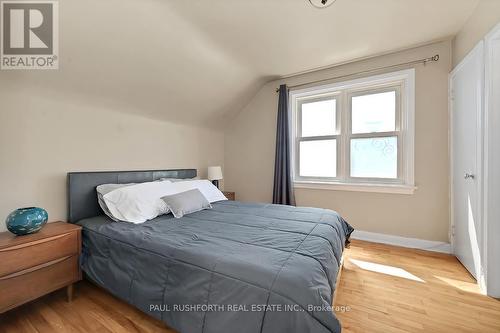 Bedroom #2 - 1072 Richard Avenue, Ottawa, ON - Indoor Photo Showing Bedroom