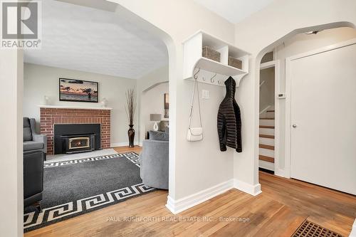 Entry - 1072 Richard Avenue, Ottawa, ON - Indoor With Fireplace