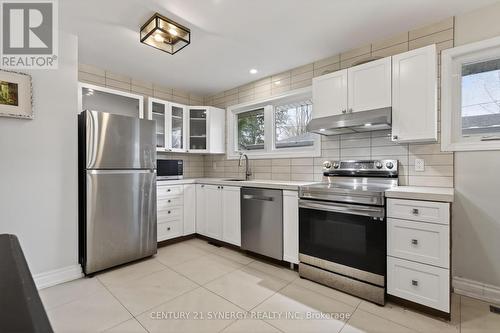 2358 Joliffe Street, Ottawa, ON - Indoor Photo Showing Kitchen